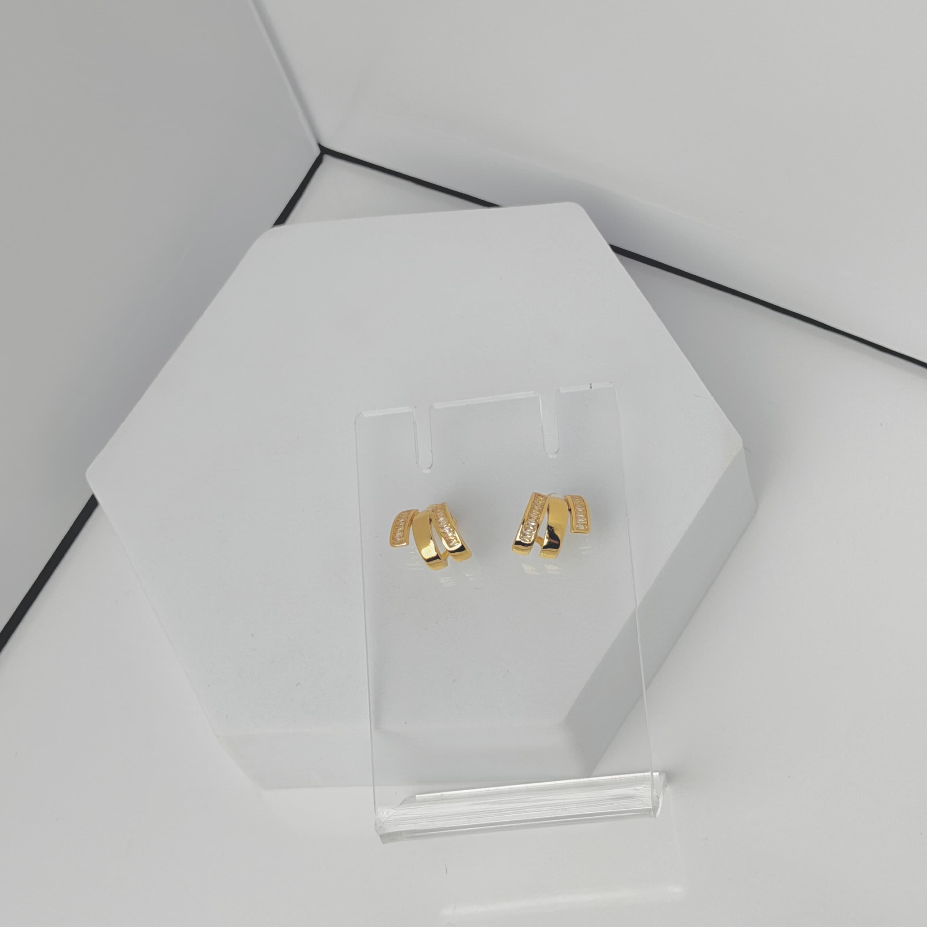 Triple Curve Earrings thumbnail 3
