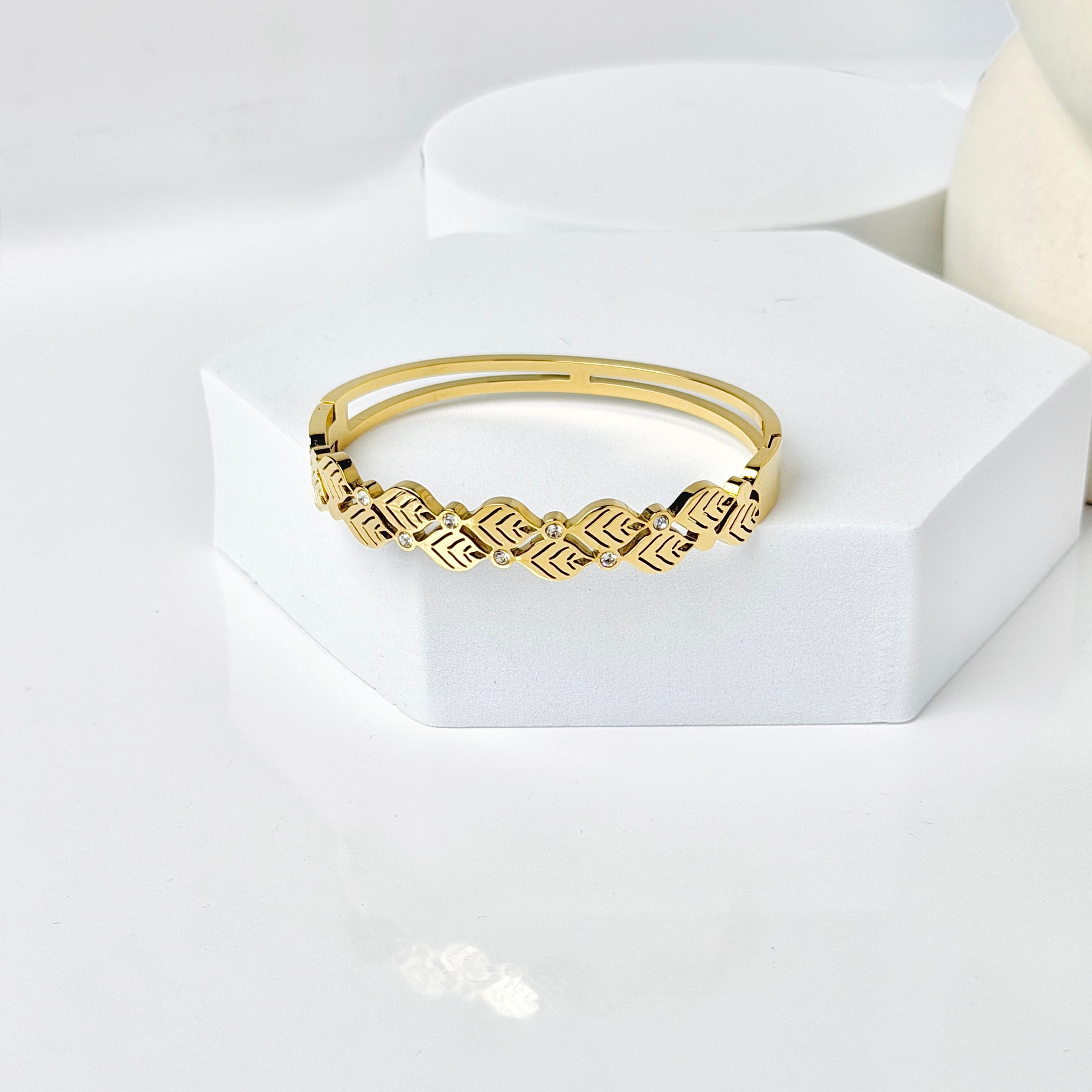 Verdant Grace Bangle thumbnail 3