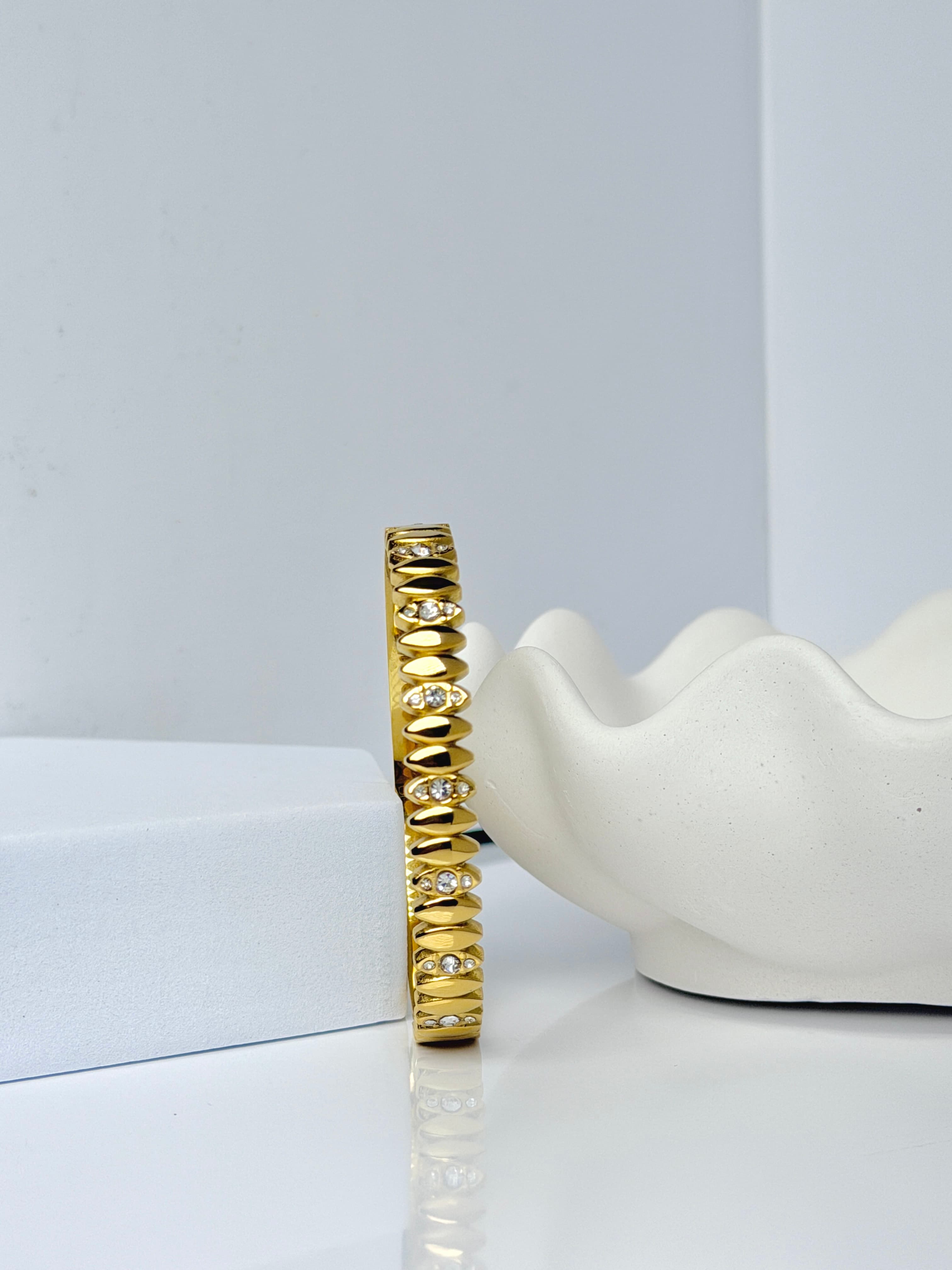 Aurelia Bangle thumbnail 4