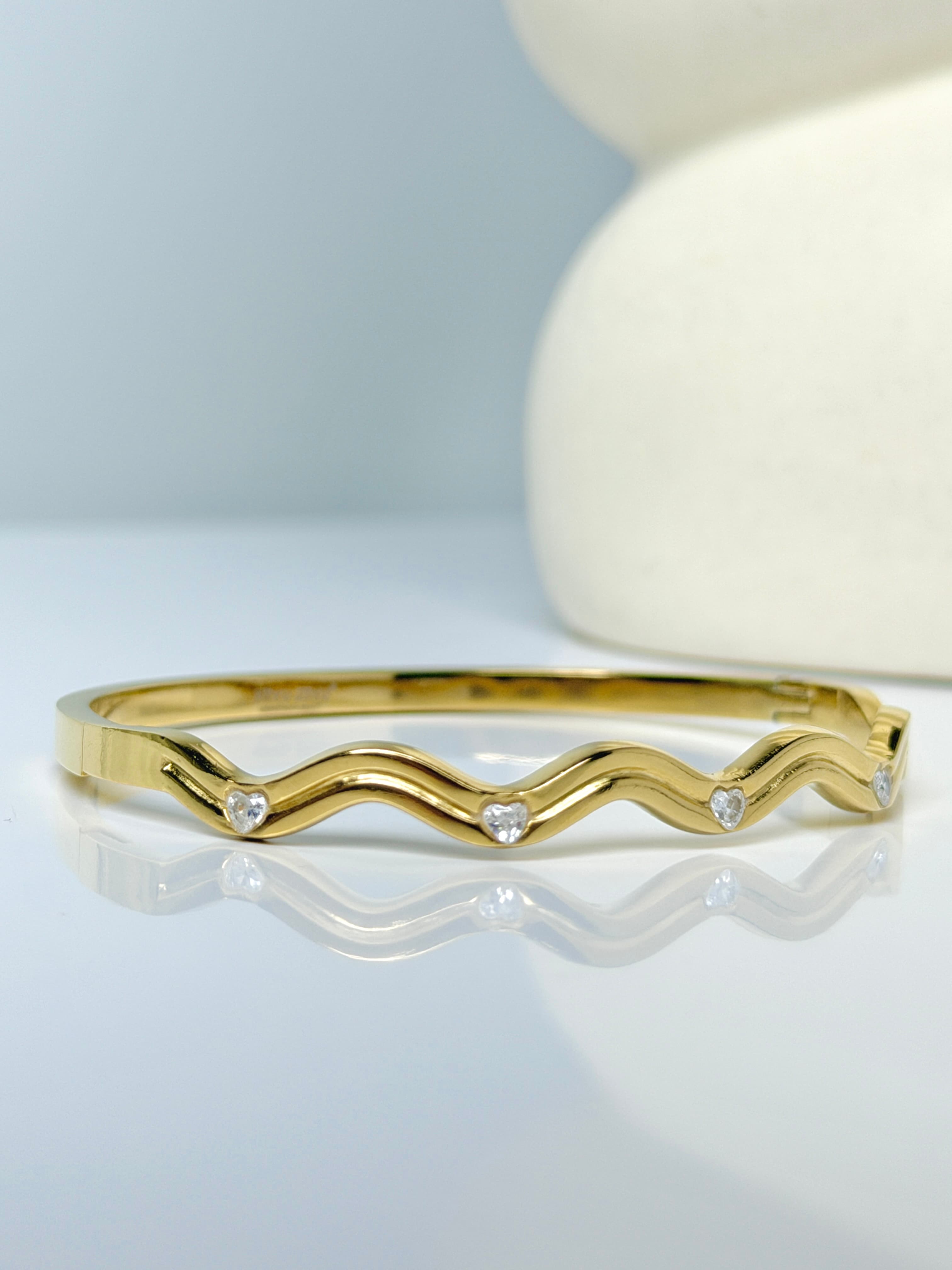 Velora bangle  thumbnail 2