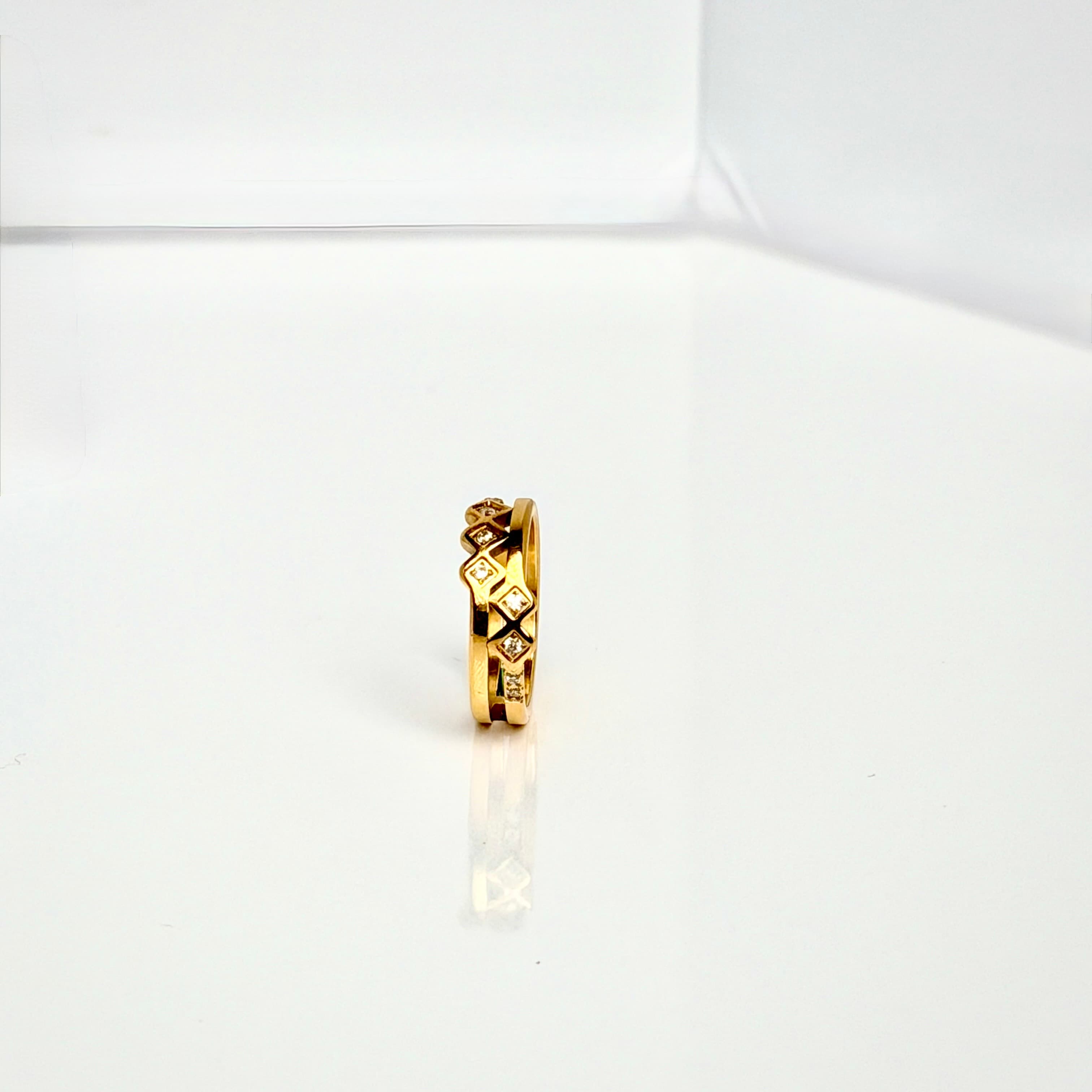 Royal Lattice Gold Ring  thumbnail 6