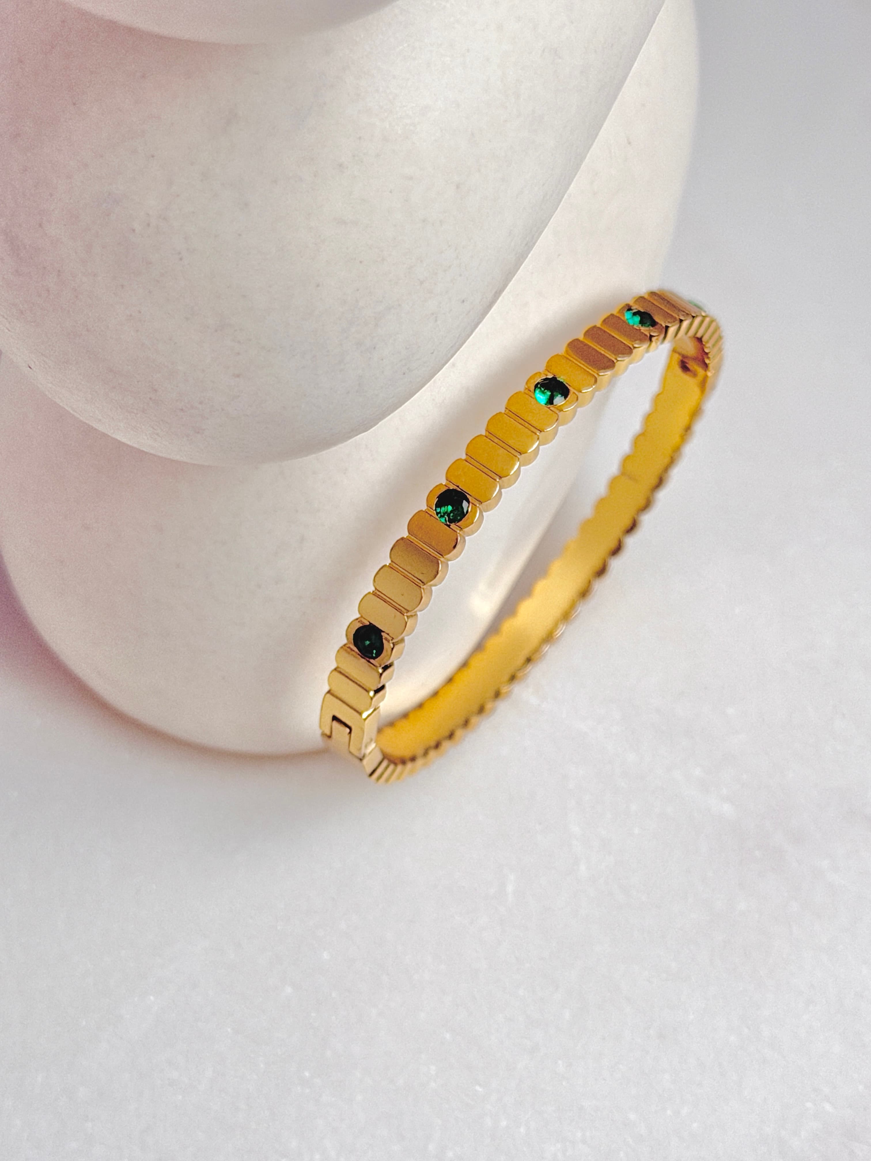 Emerald Royale Bangle thumbnail 1