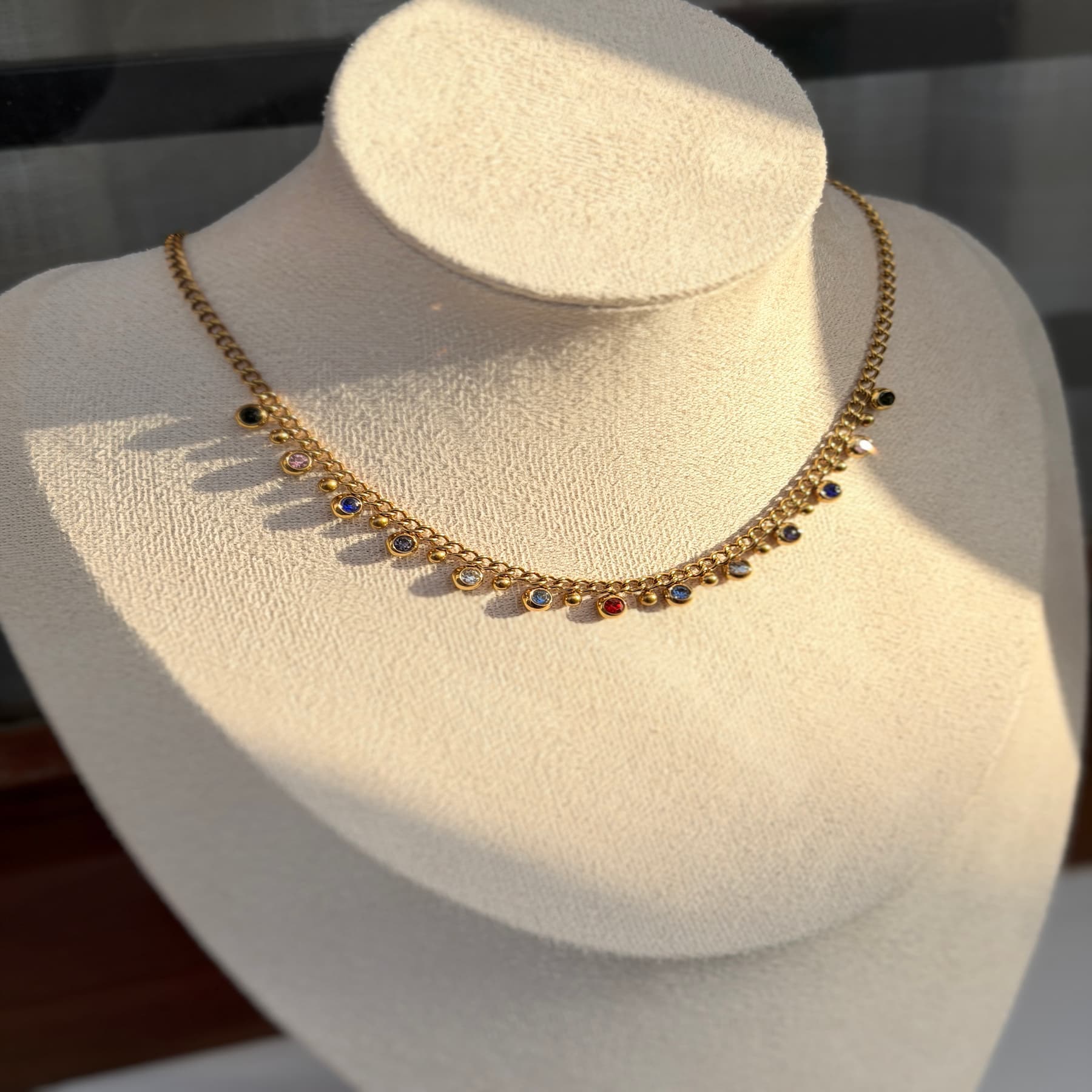Lumi Necklace image 2