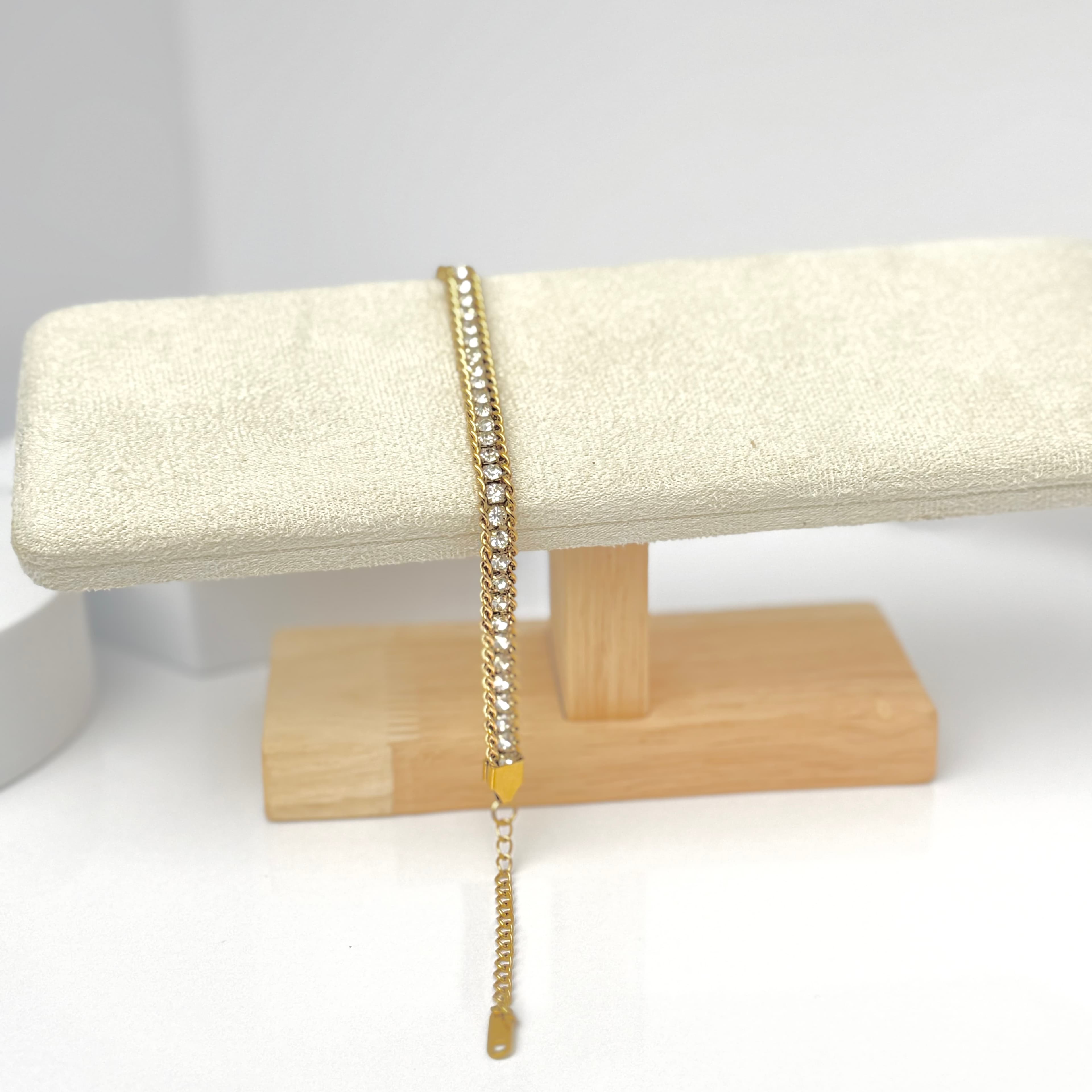 Tennis Bracelet image 3