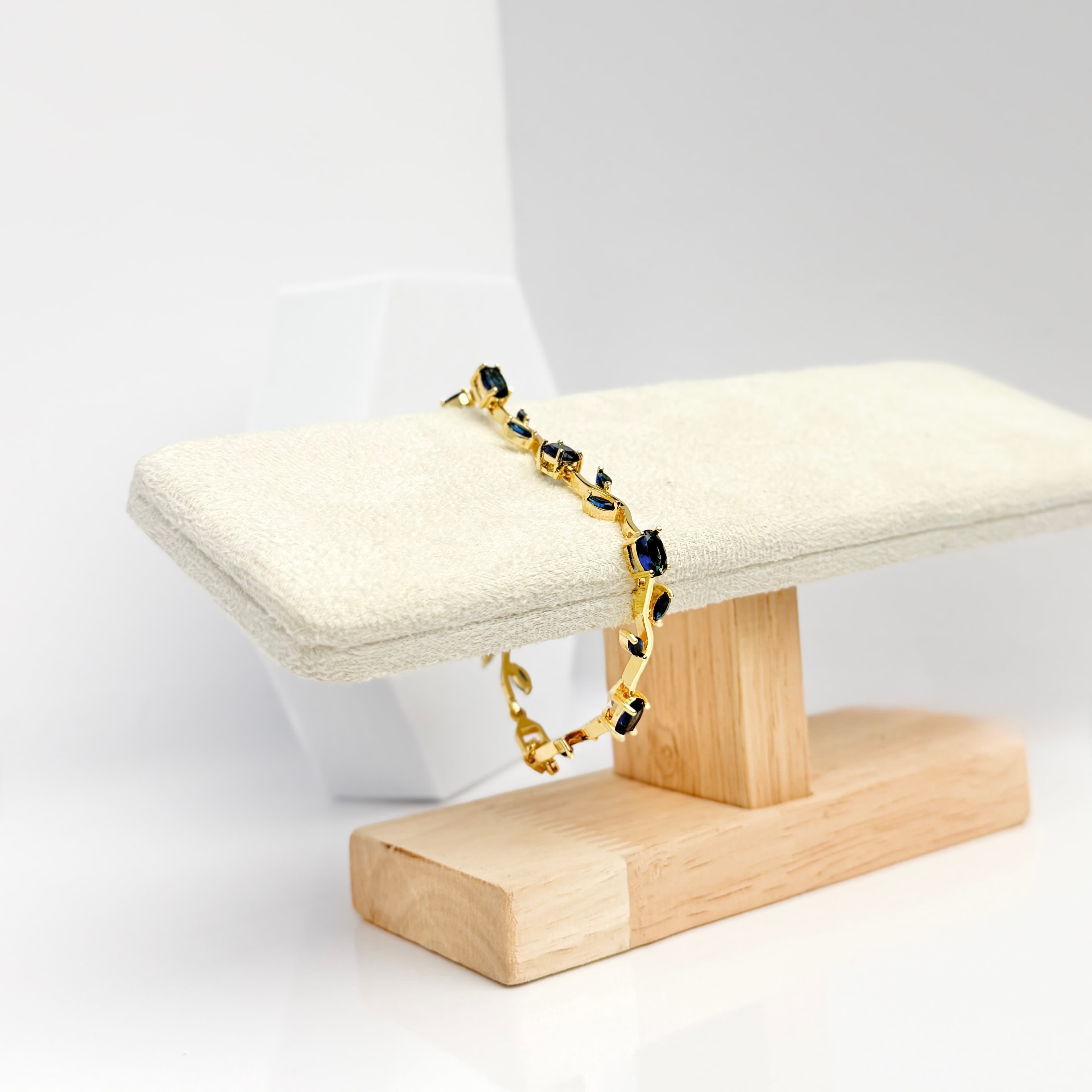 Tulira Blue Bracelet image 3