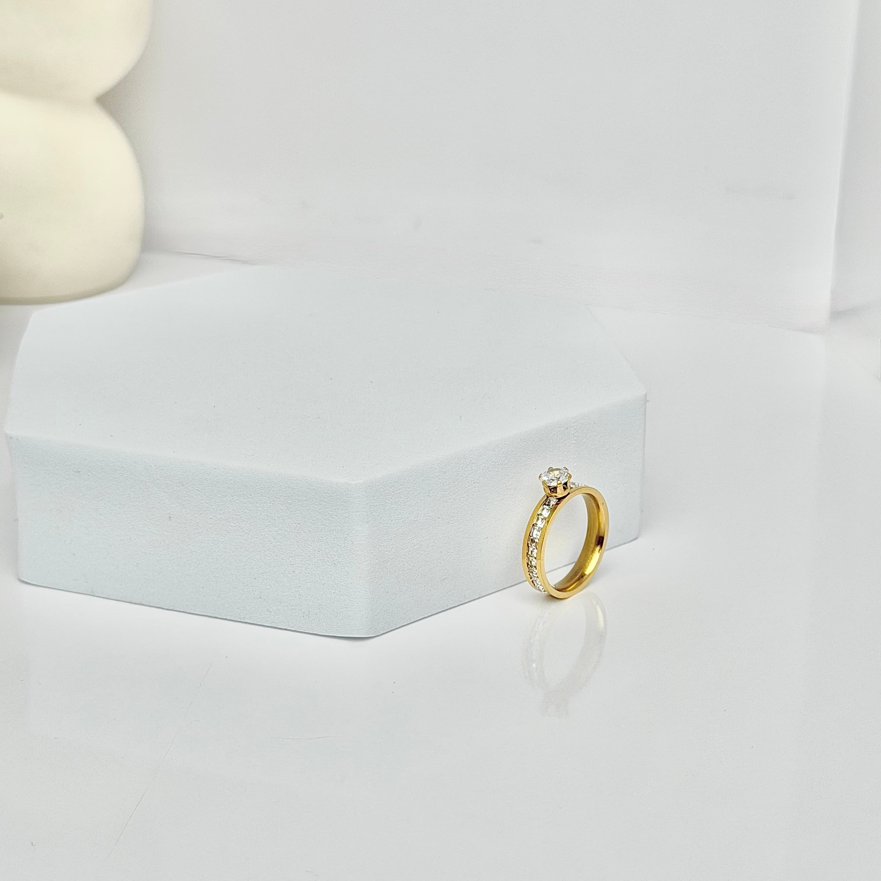 Alurea Luxe Ring image 4
