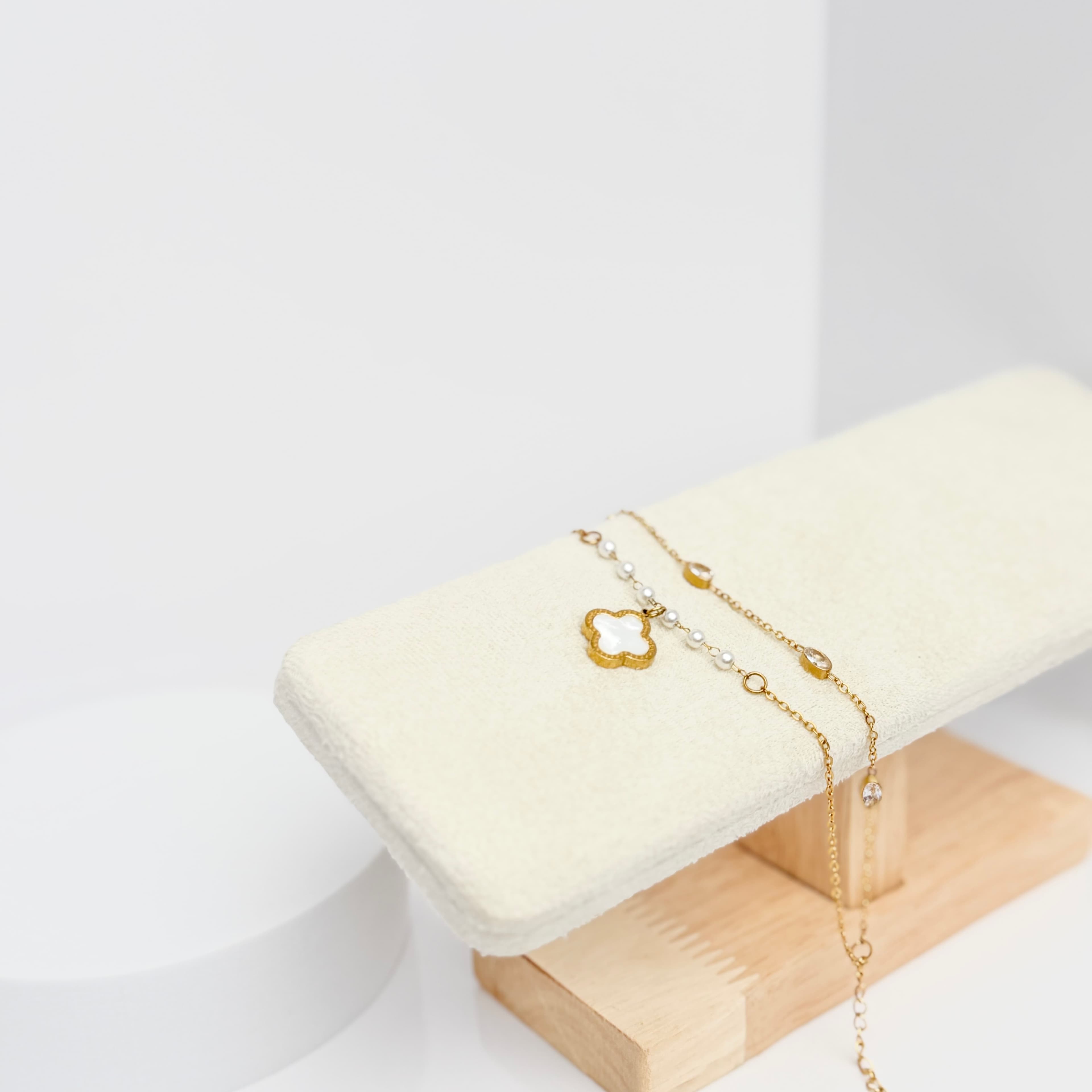 Elaria Bracelet image 1