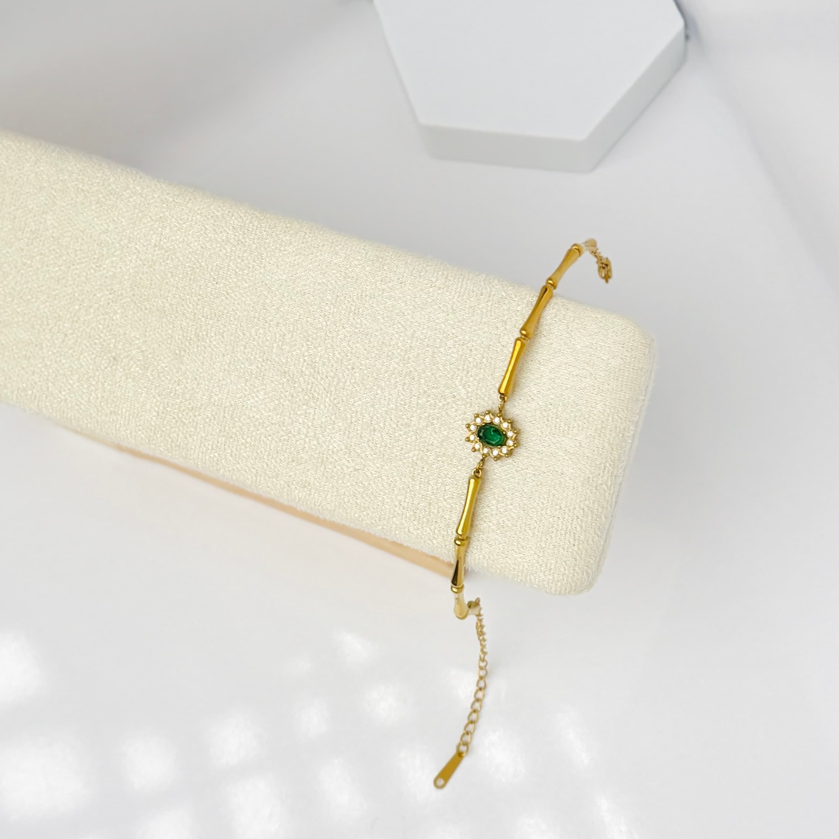 Emerald Bloom Bracelet image 2