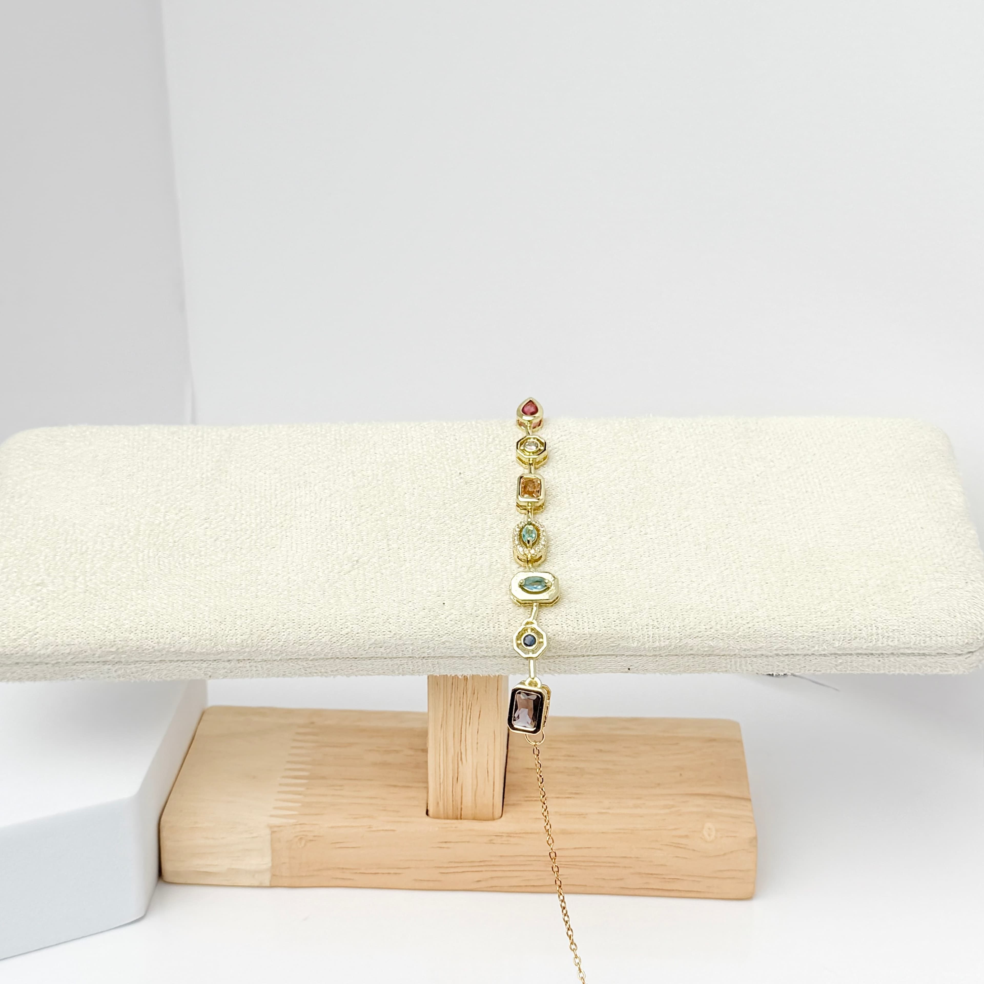 Veloura Bracelet image 1