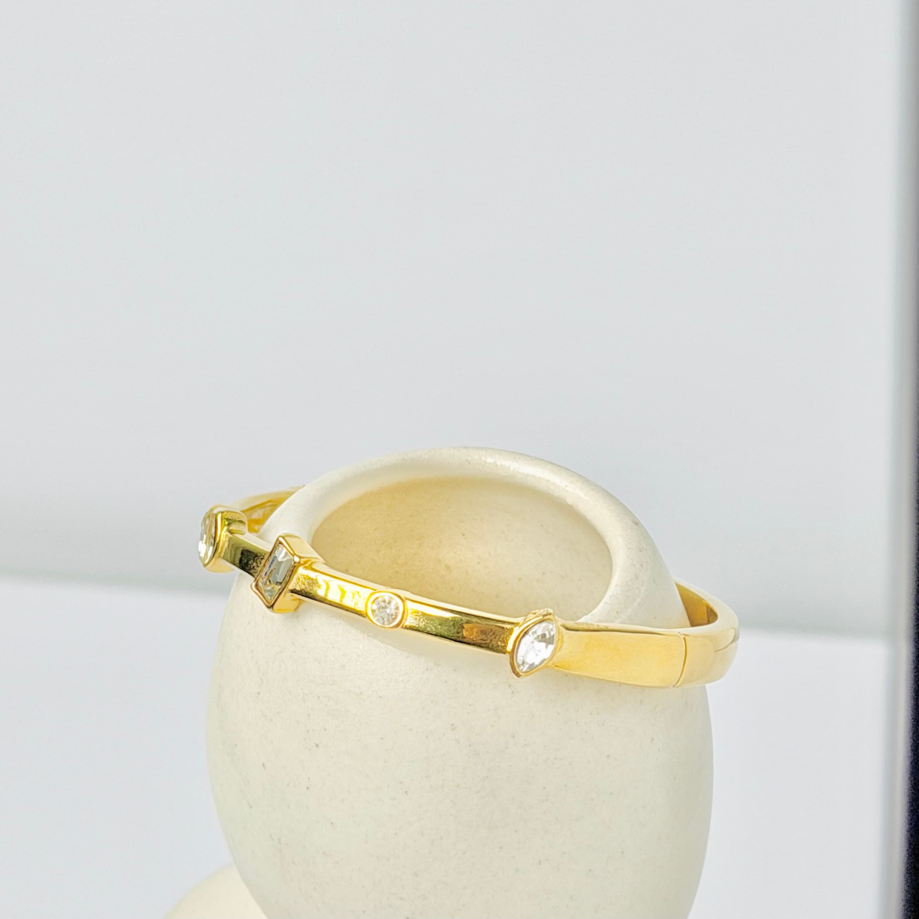 Evora Bangle image 3